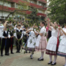 Májusfaállítás Karcagon