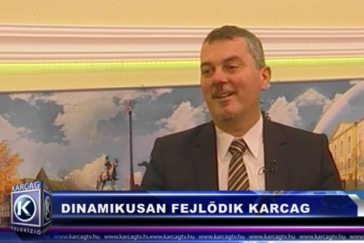 DINAMIKUSAN FEJLŐDIK KARCAG