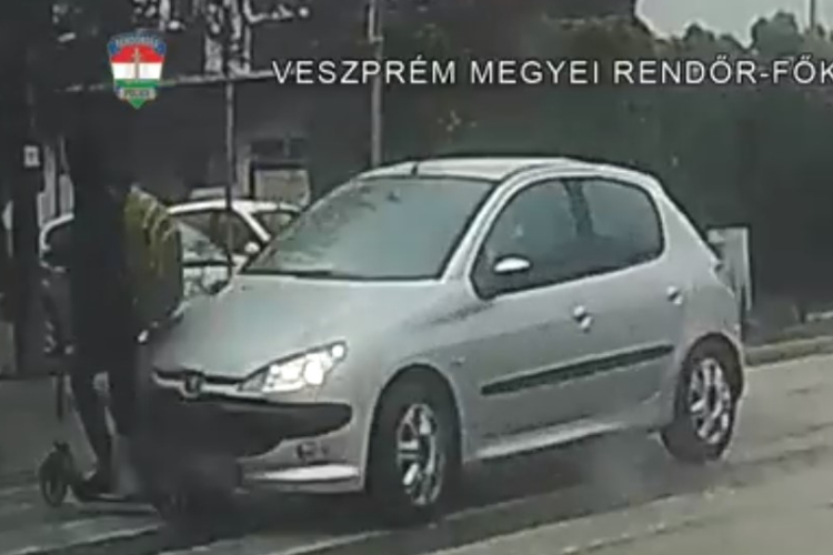 Néhány centin múlt a tragédia - Nem vette észre az autós a rollerest