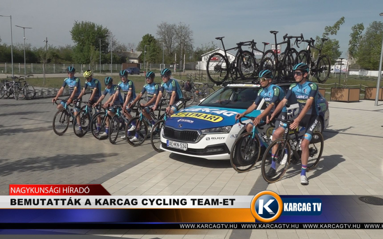 BEMUTATTÁK A KARCAG CYCLING TEAM-ET