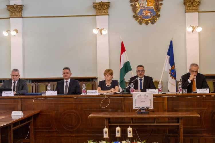 Jász-Nagykun-Szolnok Vármegyei Közgyűlés elnökválasztás