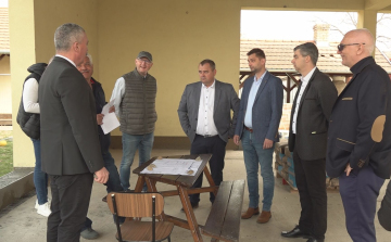 TOVÁBB SZÉPÜL A TOMAJMONOSTORAI ÁLTALÁNOS ISKOLA