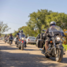 Motoros felvonulás