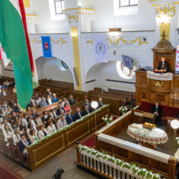 Hálaadó istentisztelet a karcagi református oktatás 350 esztendejéért