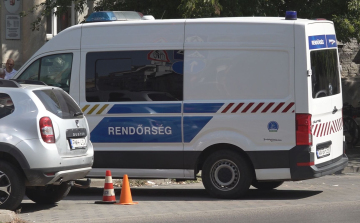 ARANYÉKSZEREKRE UTAZTAK A CSALÓK