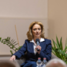 Ferencz Orsolya űrkutató, űrkutatásért felelős miniszteri biztos lakossági fóruma