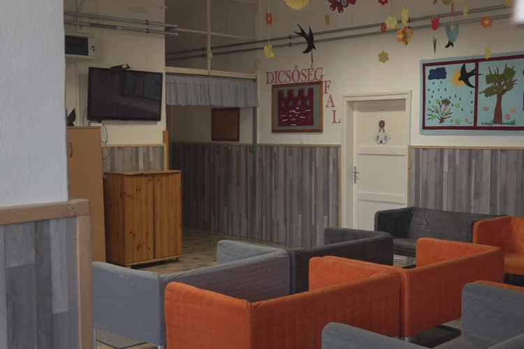 SIKERES PÁLYÁZAT ÁLTAL ÚJUL MEG A KOLLÉGIUM ÉPÜLETE KISÚJSZÁLLÁSON