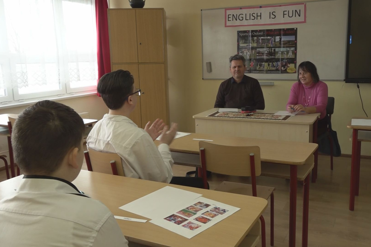 „ENGLISH IS FUN”