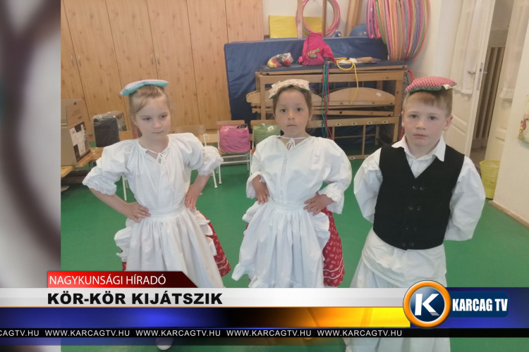 KÖR-KÖR KI JÁTSZIK