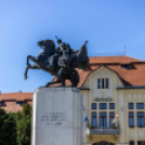 Koszorúzás a Hősök Napja alkalmából