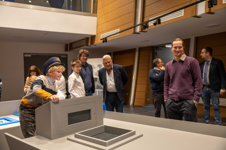 Tengerre Magyar! című kiállítás megnyitója