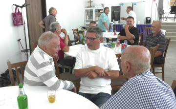 KÜLÖNLEGES SPORTBARÁTI TALÁLKOZÓ