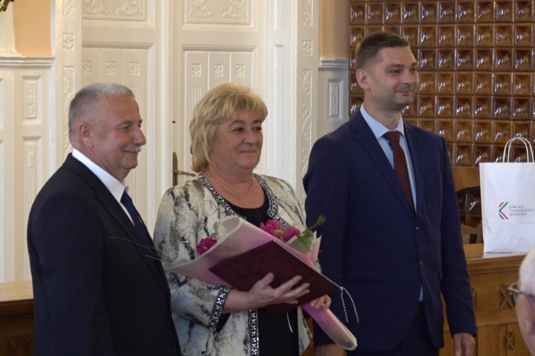 Miniszteri elismerésben részesült Dr. Király Józsefné