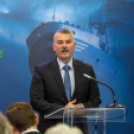 Tengerre Magyar! című kiállítás megnyitója