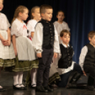 A második adventi gyertya meggyújtása