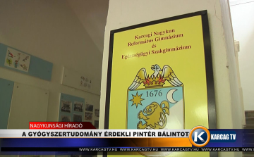 A GYÓGYSZERTUDOMÁNY ÉRDEKLI PINTÉR BÁLINTOT