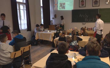 NYÍLT NAP A GIMIBEN