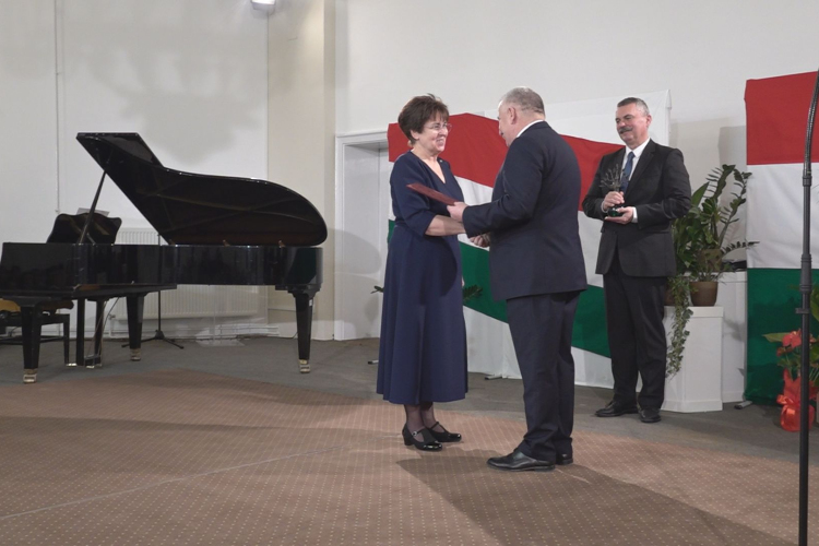 RANGOS ELISMERÉSBEN RÉSZESÜLT SZÉKELYNÉ SZABADOS ANNAMÁRIA