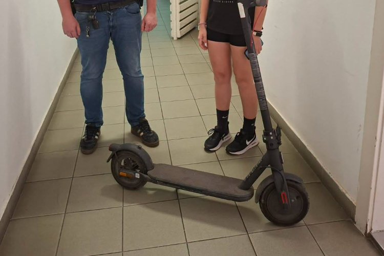 E-ROLLEREKRE FÁJT A FOGA