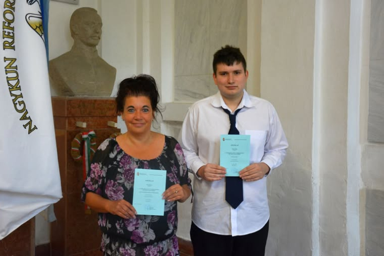 SIKER A MEGYEI ANGOLVERSENYEN