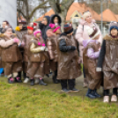 A Szent Pál Marista Általános Iskola farsangi felvonulása
