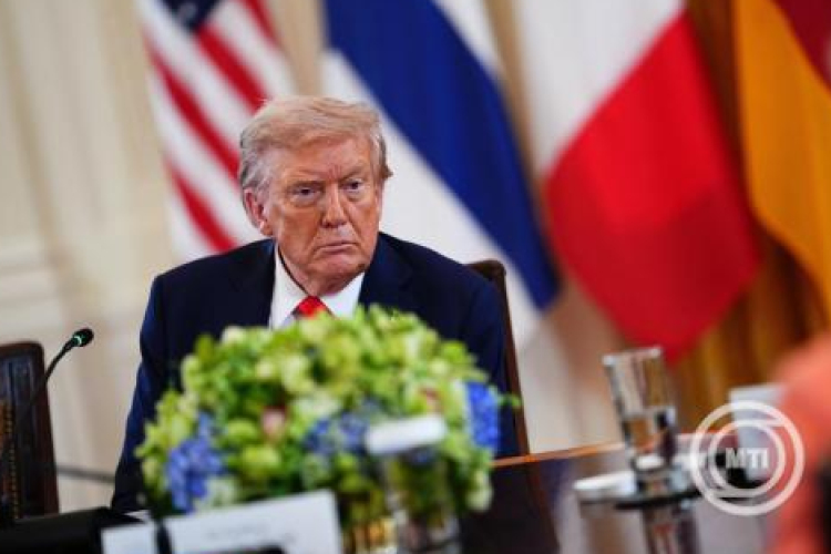 Donald Trump: az Egyesült Államok nem fizet Ukrajnának, az oda szánt fegyverzet árát a NATO teljes egészében megtéríti