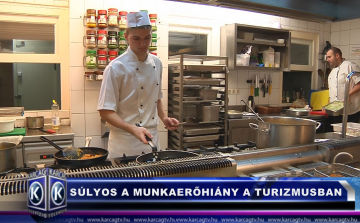 KEVÉS A TURISZTIKAI SZAKEMBER BEREKFÜRDŐBEN