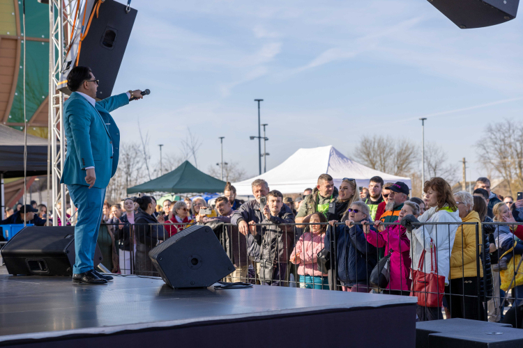 Karcagi Kolbászízesítő és toroskáposzta-főző verseny