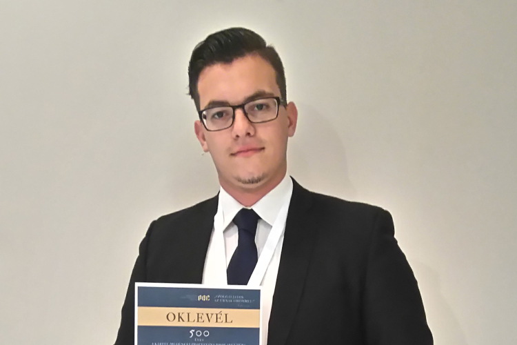 Országos első helyezés 