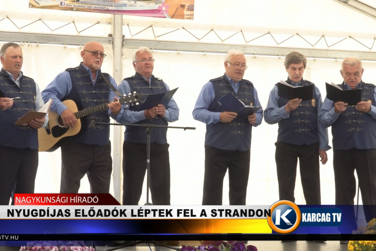 NYUGDÍJAS ELŐADÓK LÉPTEK FEL A STRANDON