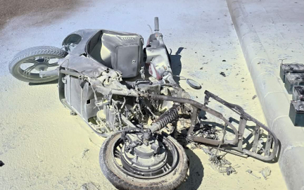  Kigyulladt egy elektromos robogó a jászapáti buszpályaudvaron