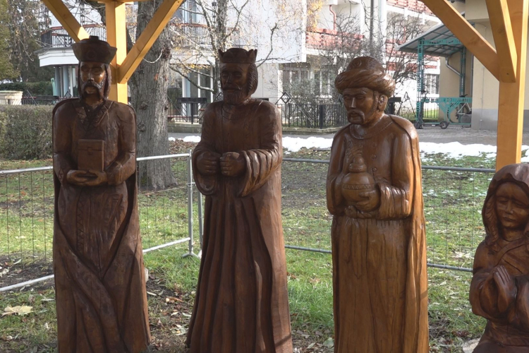 ADVENTI PROGRAMOK BEREKFÜRDŐN