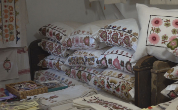 VÁROSISMERETI SÉTA 