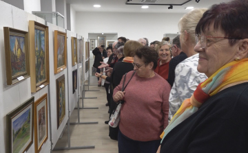 KÖZÖS KÉPZŐMŰVÉSZETI KIÁLLÍTÁS NYÍLT