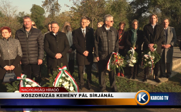 KOSZORÚZÁS KEMÉNY PÁL SÍRJÁNÁL