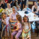 Mesekocsma a könyvtárban