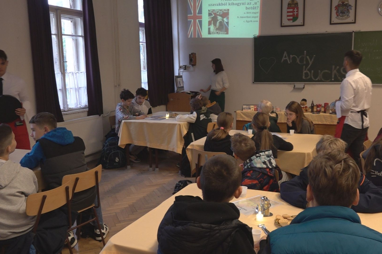 NYÍLT NAP A GIMIBEN