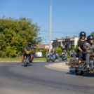Motoros felvonulás