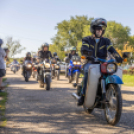 Motoros felvonulás