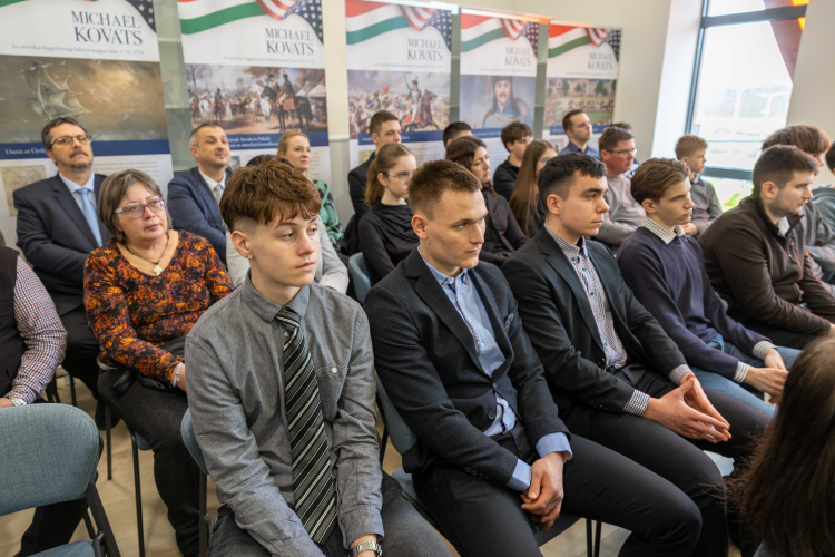 „Két nemzet, egy eszme” – Konferencia Karcagon.