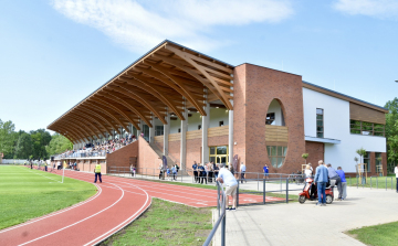 Liget úti Sportcentrum átadása