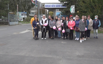 SÉTA A MELLRÁK ELLEN