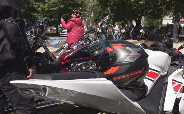 MOTORSZENTELÉS SZOLNOKON