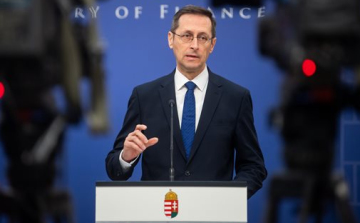 Varga Mihály szerint csak 2027 második felére érhető el fenntartható módon az inflációs cél