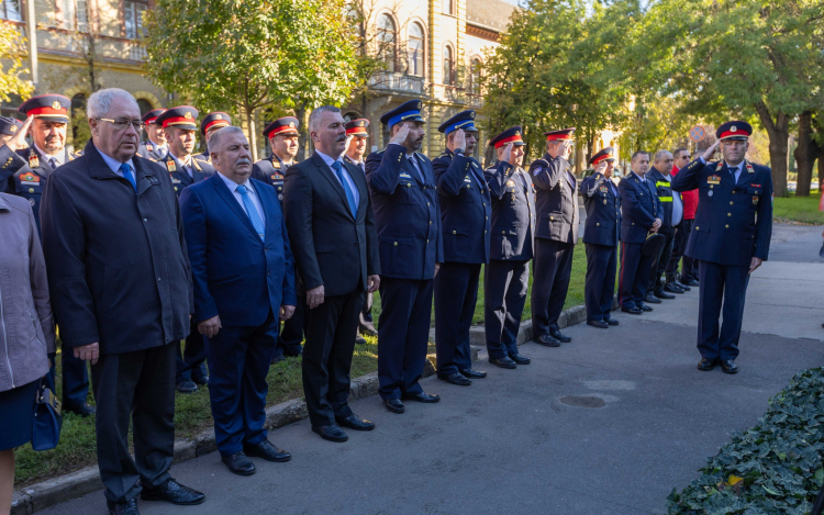 100 éves a karcagi tűzoltóság