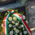 Koszorúzás a Hősök Napja alkalmából