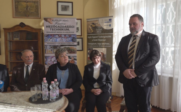 ÖNTÖZÉSI-ÉS VÍZGAZDÁLKODÁSFEJLESZTÉSI PROJEKT A KENDERESI MEZŐGAZDASÁGI TECHNIKUMBAN