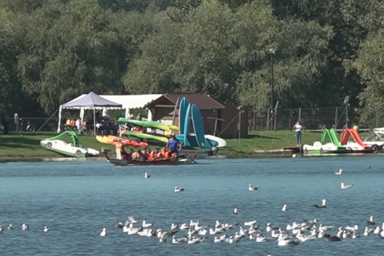 VÍZITURISZTIKAI FEJLESZTÉS A TISZA-TÓNÁL