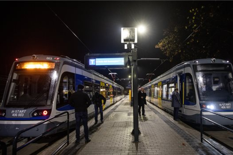 Elindult az utasokat szállító tram-train Hódmezővásárhely és Szeged között