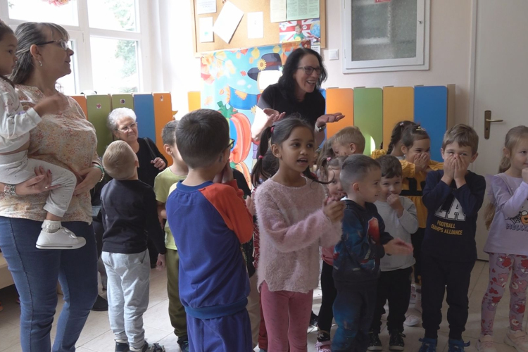 SZÜRETI MULATSÁG A TÁNCSICS KÖRÚTI OVIBAN